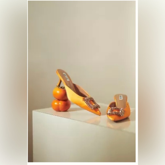 NWT- BIBI LOU Shoes - Picture 5 of 8